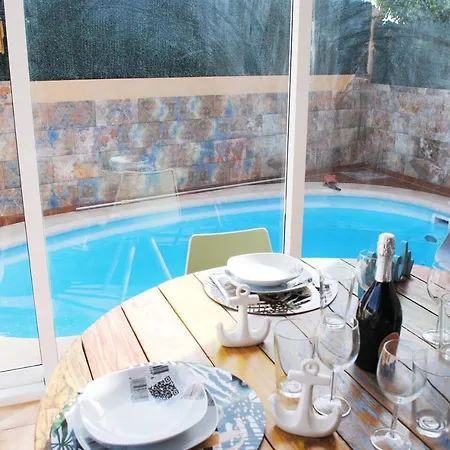 Casa De Acuario - Nice With Swimming Pool Villa