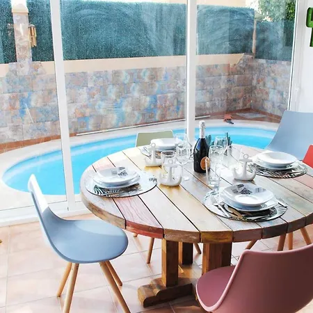Casa De Acuario - Nice With Swimming Pool Villa